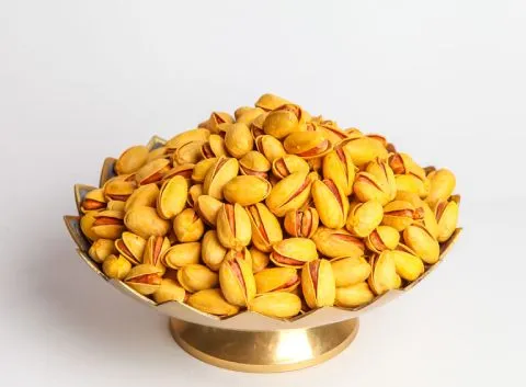 Salted Akbari pistachios